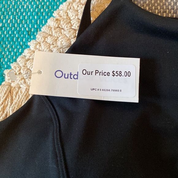 NWT. Outdoor Voices Flow Strappy Bra - Picture 2 of 8